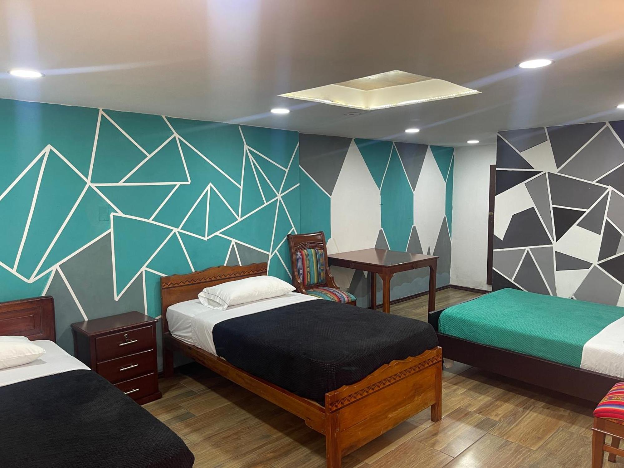El Jardin Escondido Party Hostel 바뇨스 외부 사진