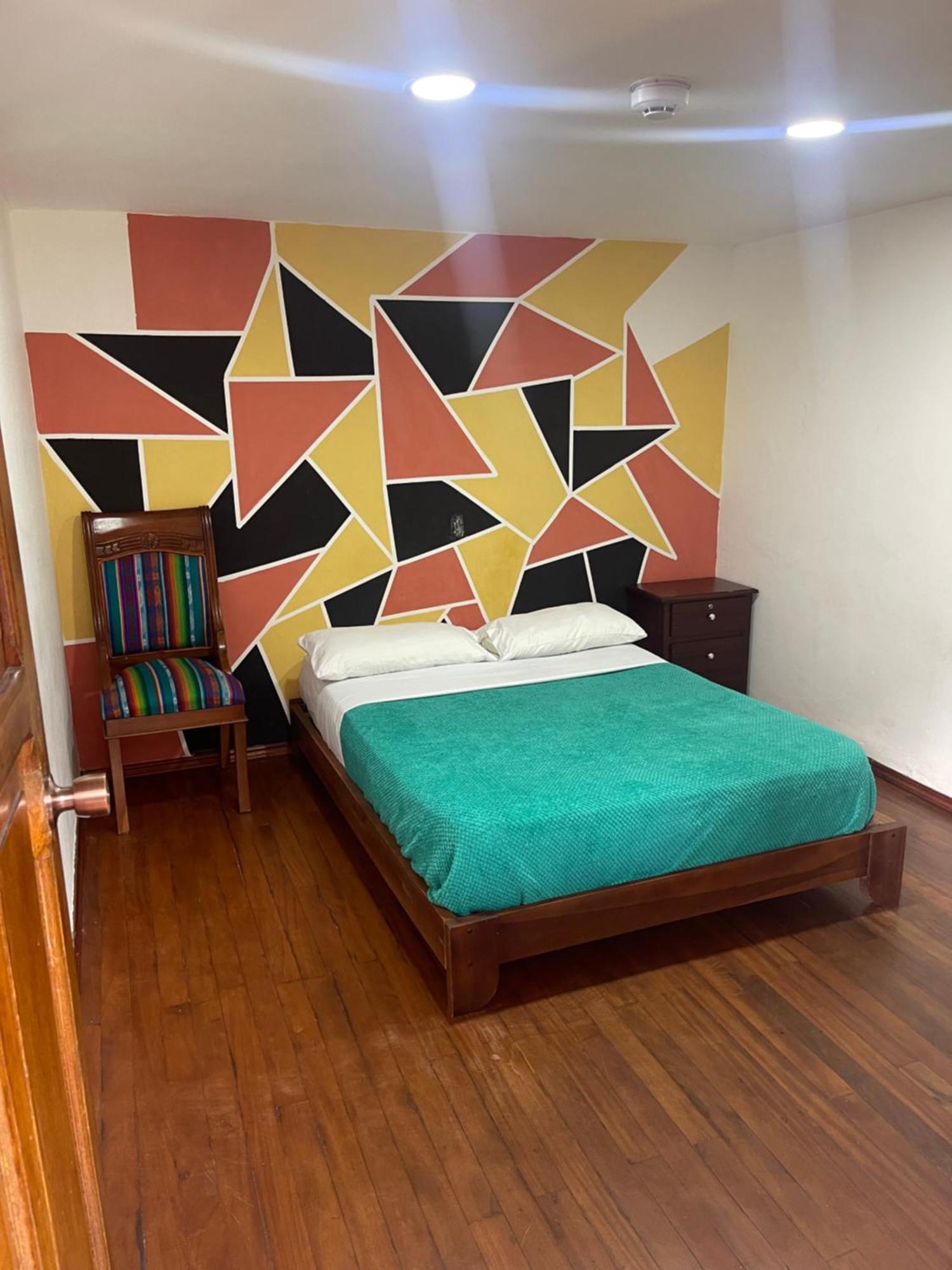 El Jardin Escondido Party Hostel 바뇨스 외부 사진